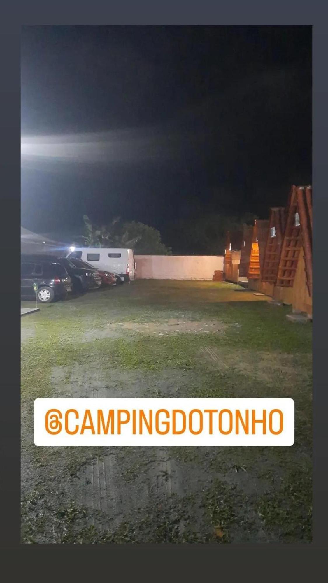 Cabana 7 Com Ar Condicionado E Area De Cozinha E Banheiro Compartilhado A 10 Minutos Do Parque Beto Carrero Villa Penha  Ngoại thất bức ảnh